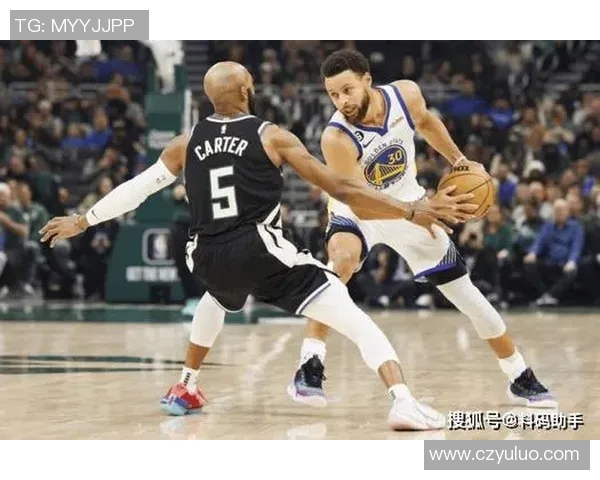 2017至2018赛季NBA勇士队与雄鹿队精彩对决回顾与分析