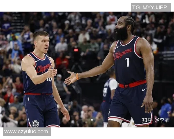 火箭队与快船队季前赛精彩对决视频回顾与分析