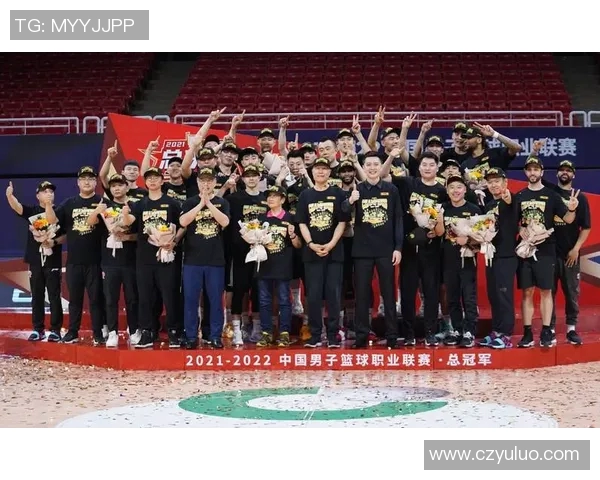 CBA精彩对决辽宁队迎战青岛锦集队全力争胜展现篮球魅力