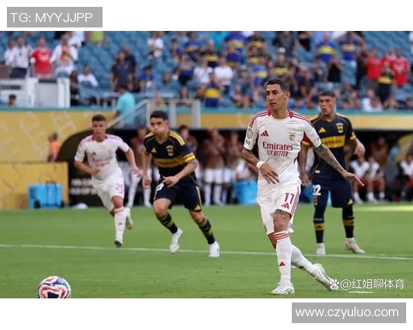 多特蒙德与本菲卡激情对决现场直播全程回顾与精彩瞬间分析