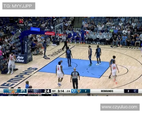 詹姆斯对阵尼克斯精彩比赛录像回顾与分析，重温经典瞬间与战术对决